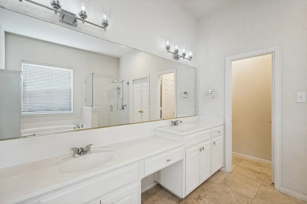 4113 Creek Bend Court Corinth TX 76208