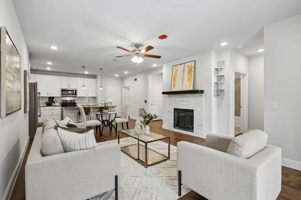 1735 Wittington Place Farmers Branch TX 75234