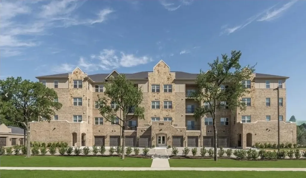 1735 Wittington Place Farmers Branch TX 75234