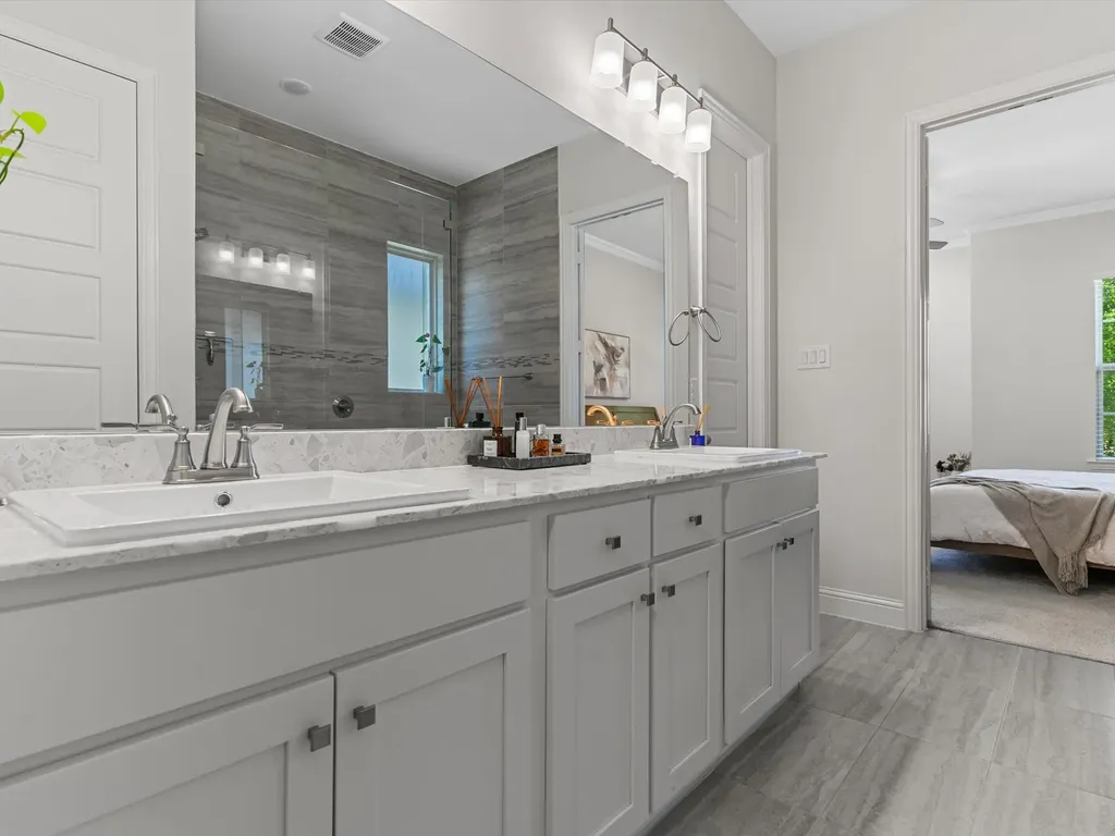 12953 Wimbledon Way Farmers Branch TX 75234