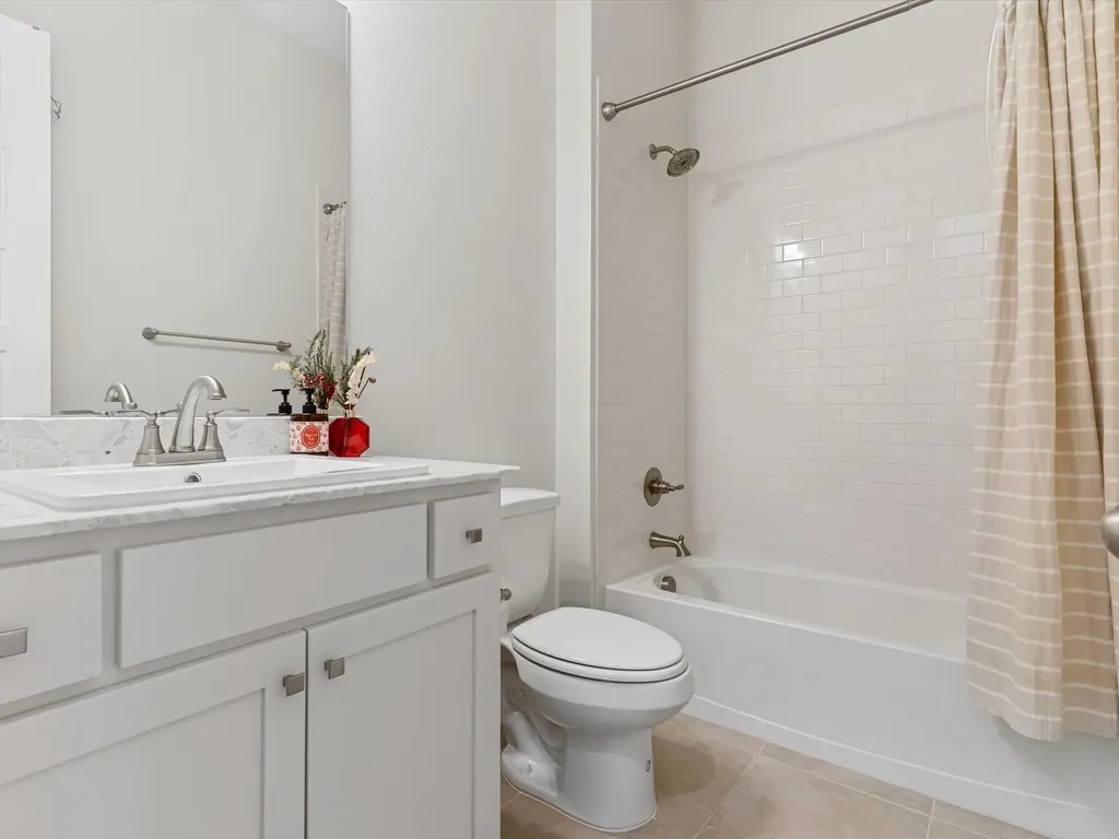 12953 Wimbledon Way Farmers Branch TX 75234