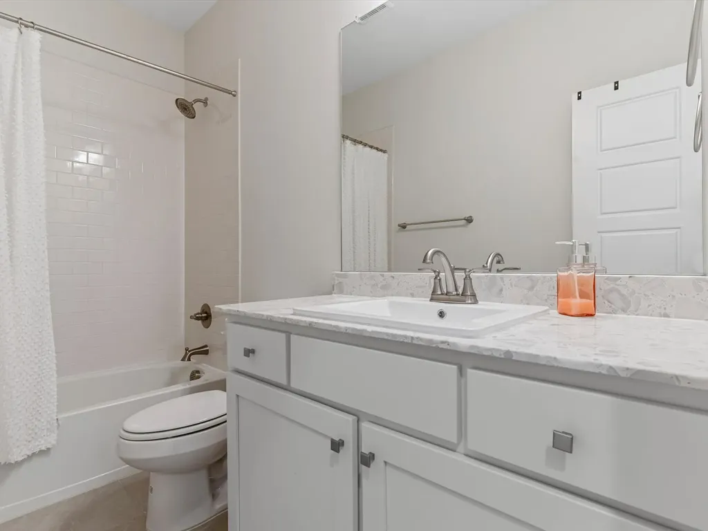 12953 Wimbledon Way Farmers Branch TX 75234