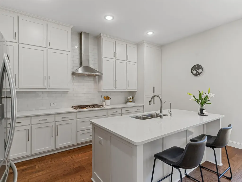 12953 Wimbledon Way Farmers Branch TX 75234