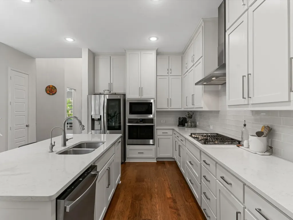 12953 Wimbledon Way Farmers Branch TX 75234