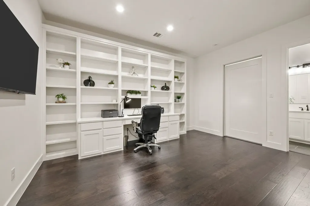 160 S Woodland Trail Double Oak TX 75077