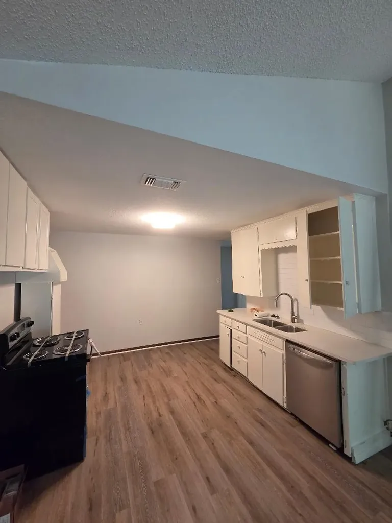8109 Tinsley Lane White Settlement TX 76108