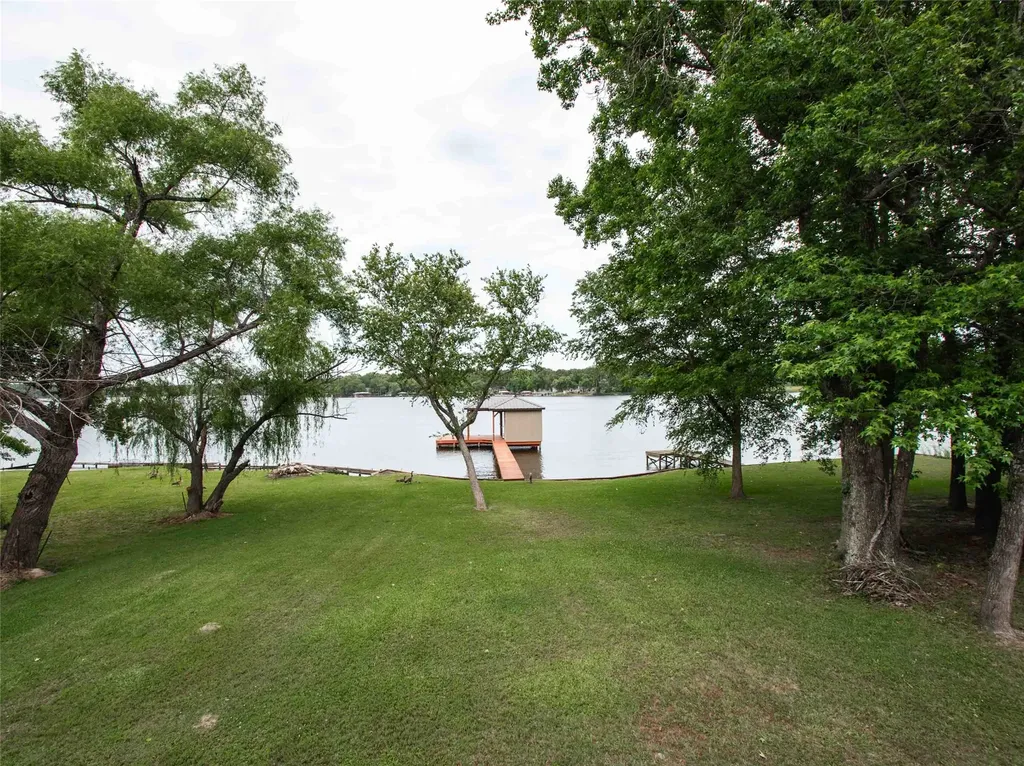 266 Hickory Hills Drive Murchison TX 75778