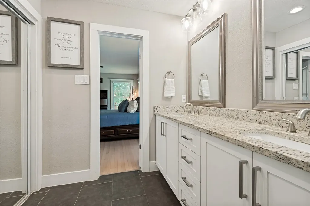 4006 Walnut Hill Lane Dallas TX 75229