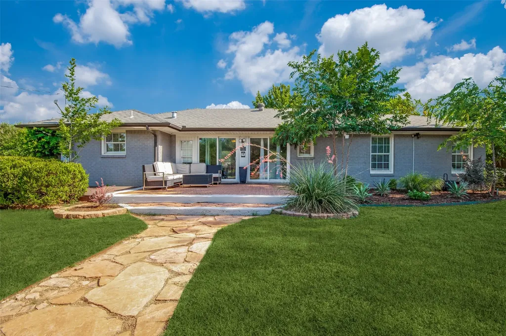 4006 Walnut Hill Lane Dallas TX 75229