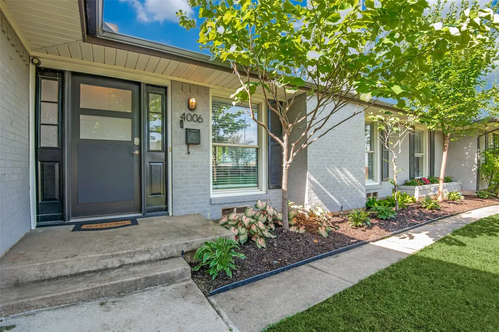 4006 Walnut Hill Lane Dallas TX 75229