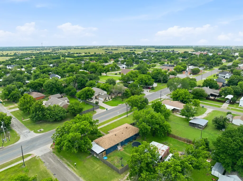 9338 5th Street Crawford TX 76638