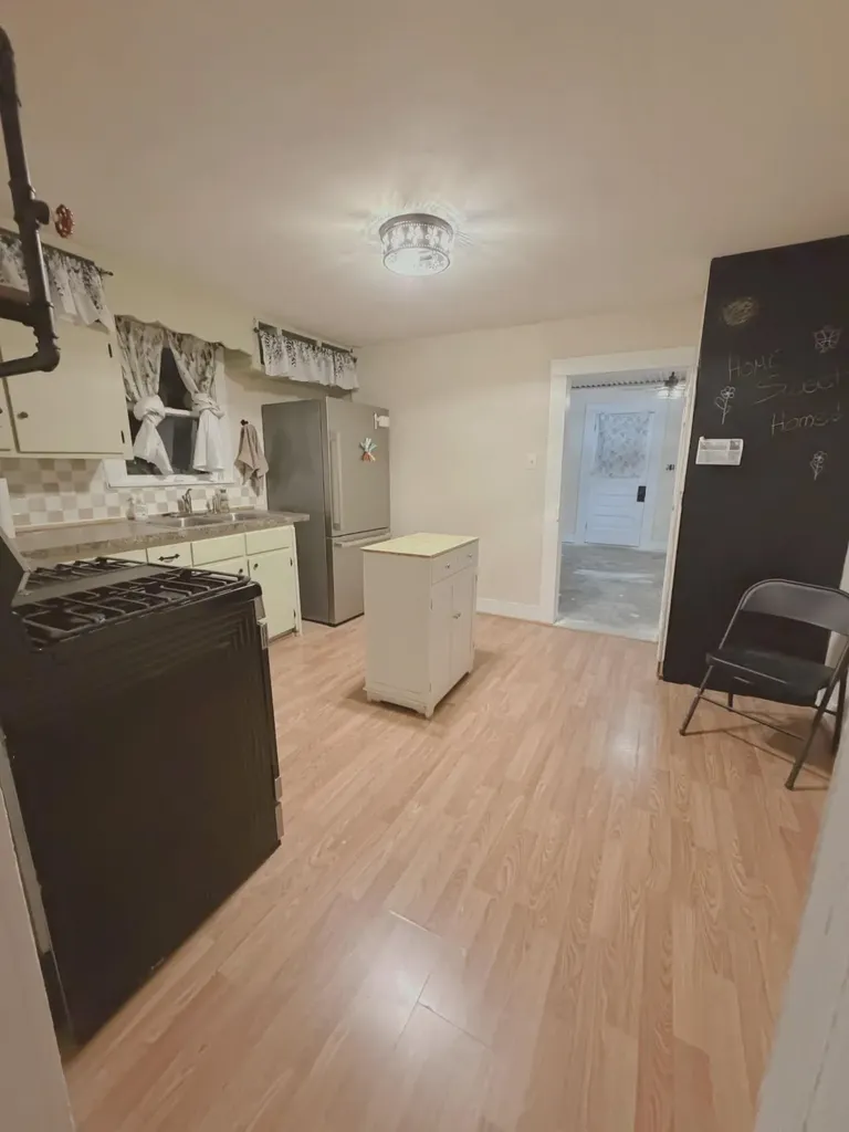 404 N Hill Street Itasca TX 76055