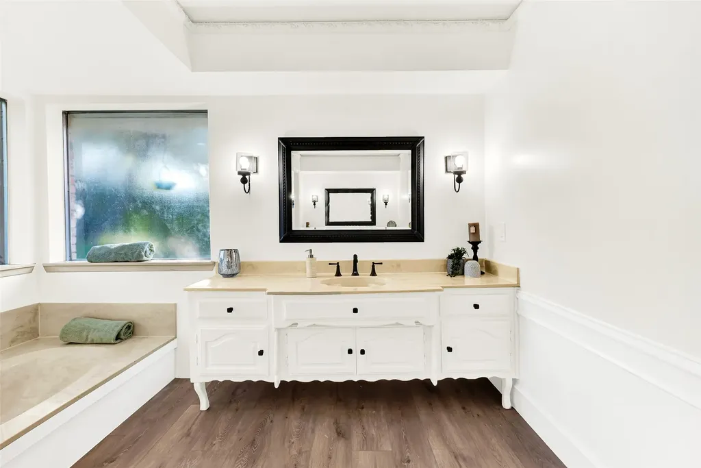 1908 Edgewater Drive Plano TX 75075