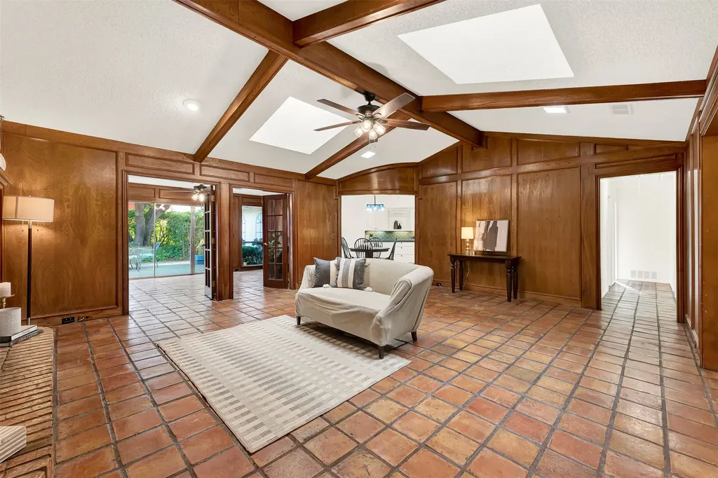 1908 Edgewater Drive Plano TX 75075