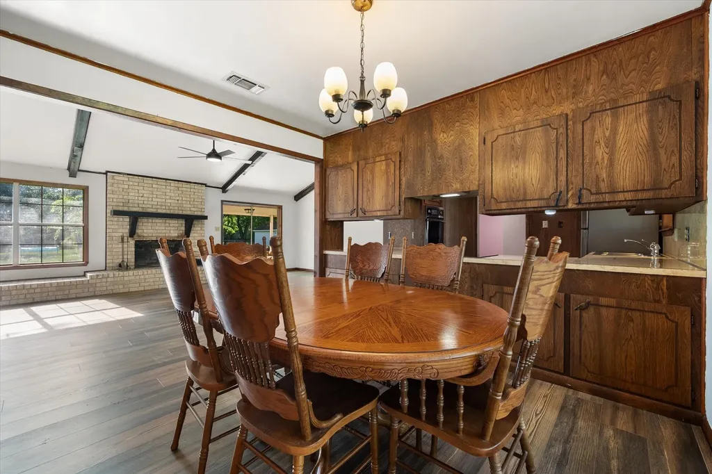 824 Stardust Lane Fairfield TX 75840