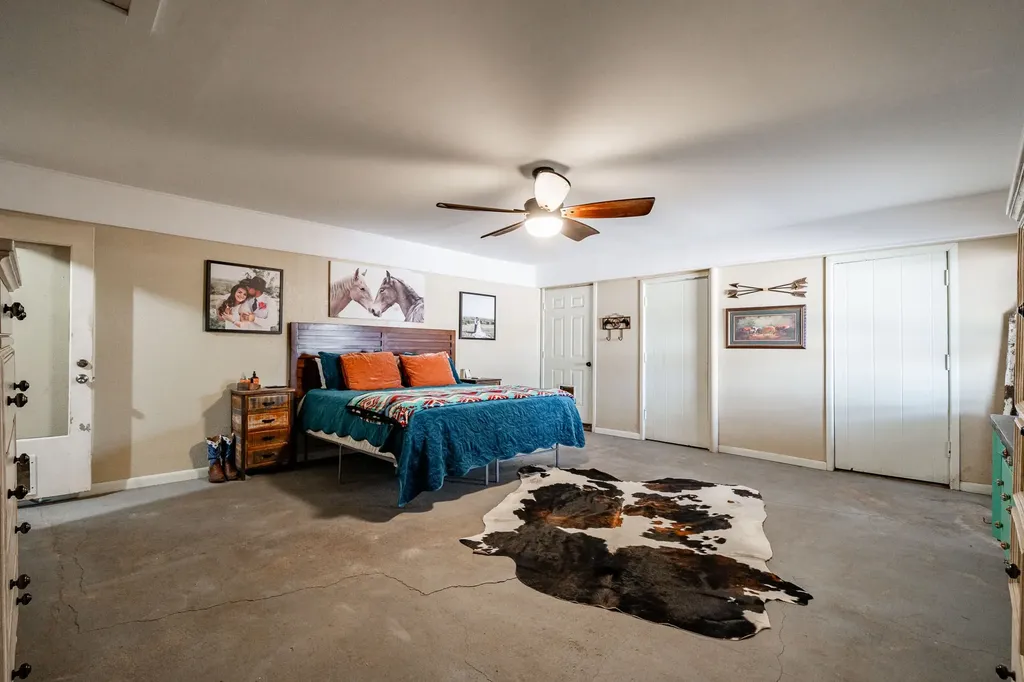 514 W Lake Drive Hamlin TX 79520
