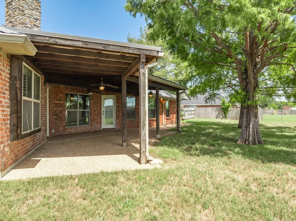 716 Retoma Park Drive Robinson TX 76706