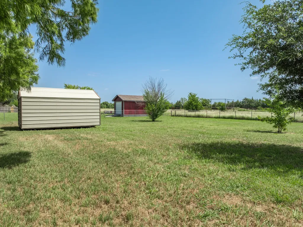 716 Retoma Park Drive Robinson TX 76706