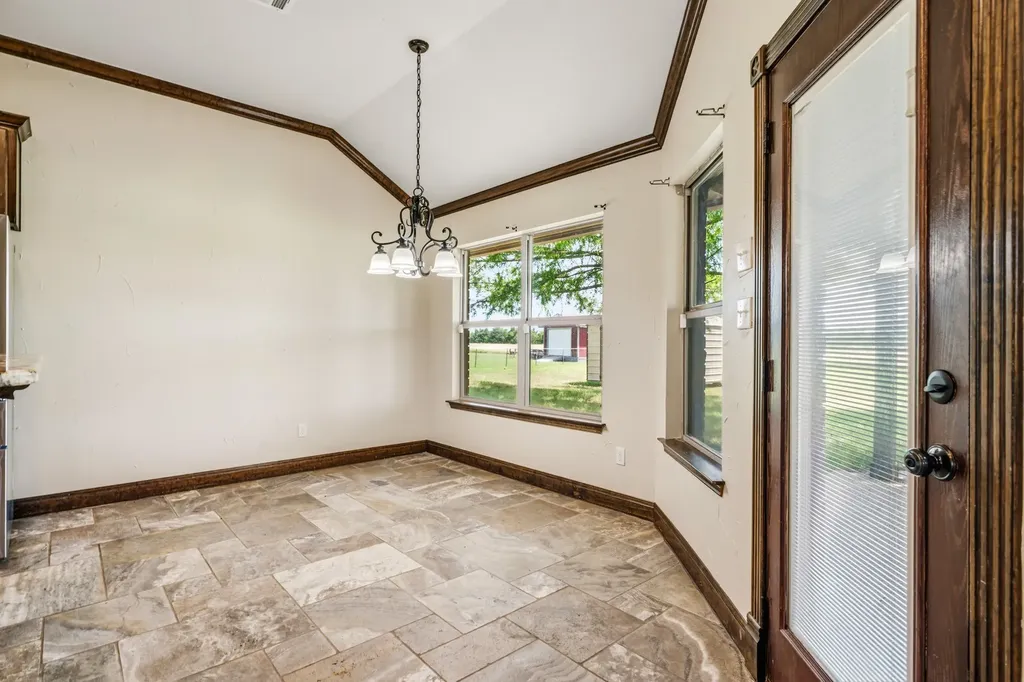 716 Retoma Park Drive Robinson TX 76706