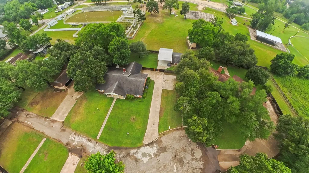 4 Circle . Drive Teague TX 75860