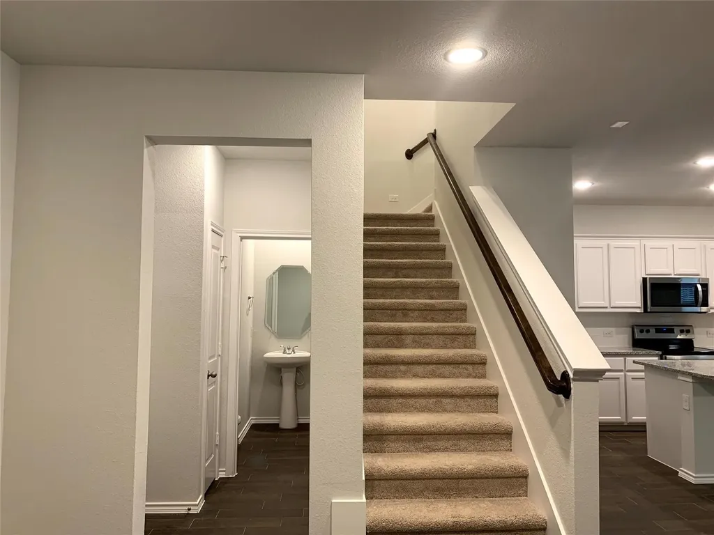407 Milverton Drive Fort Worth TX 76036