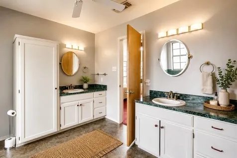 2721 N Hills Terrace Keene TX 76031