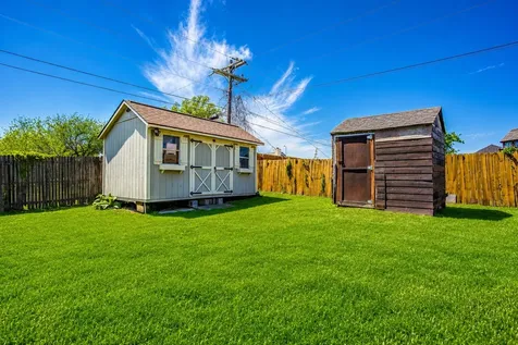 2721 N Hills Terrace Keene TX 76031