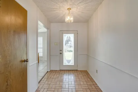 2721 N Hills Terrace Keene TX 76031