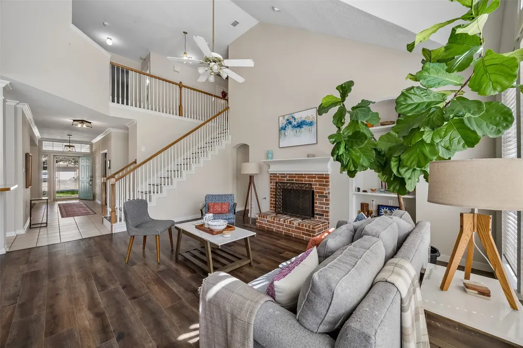 112 Crystal Court Richardson TX 75081