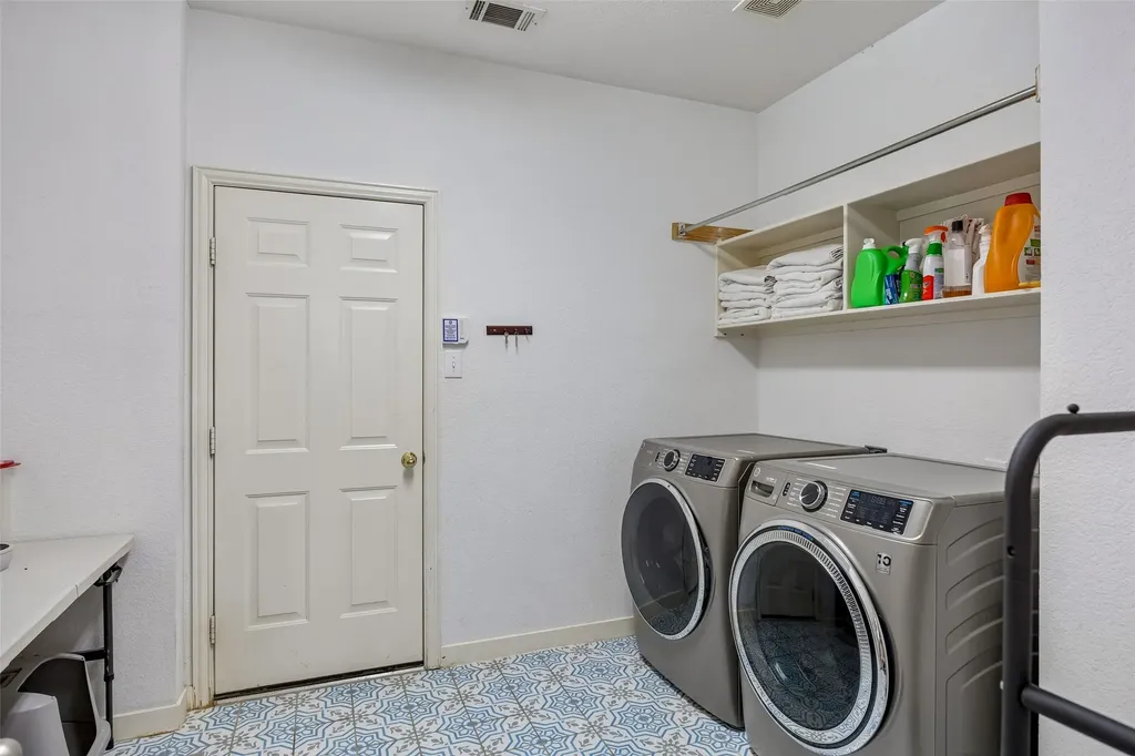 112 Crystal Court Richardson TX 75081