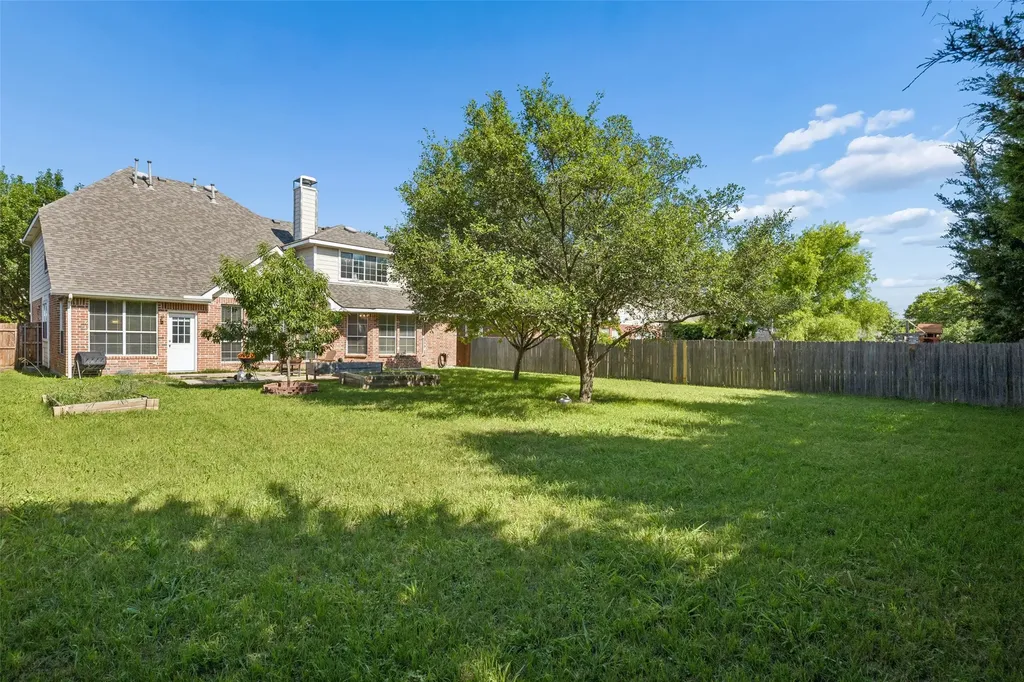 112 Crystal Court Richardson TX 75081