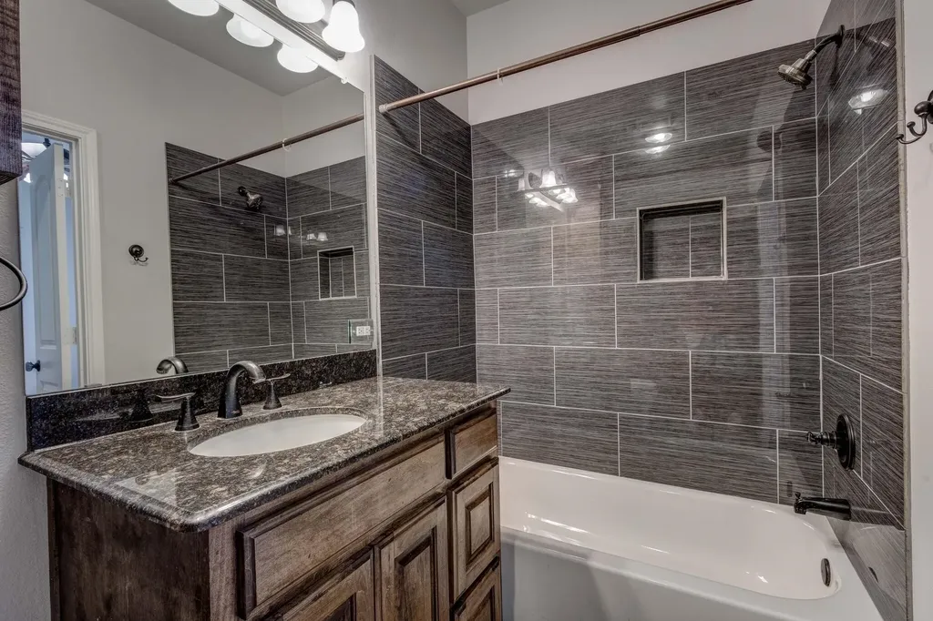 924 Via Barcelona Mesquite TX 75150