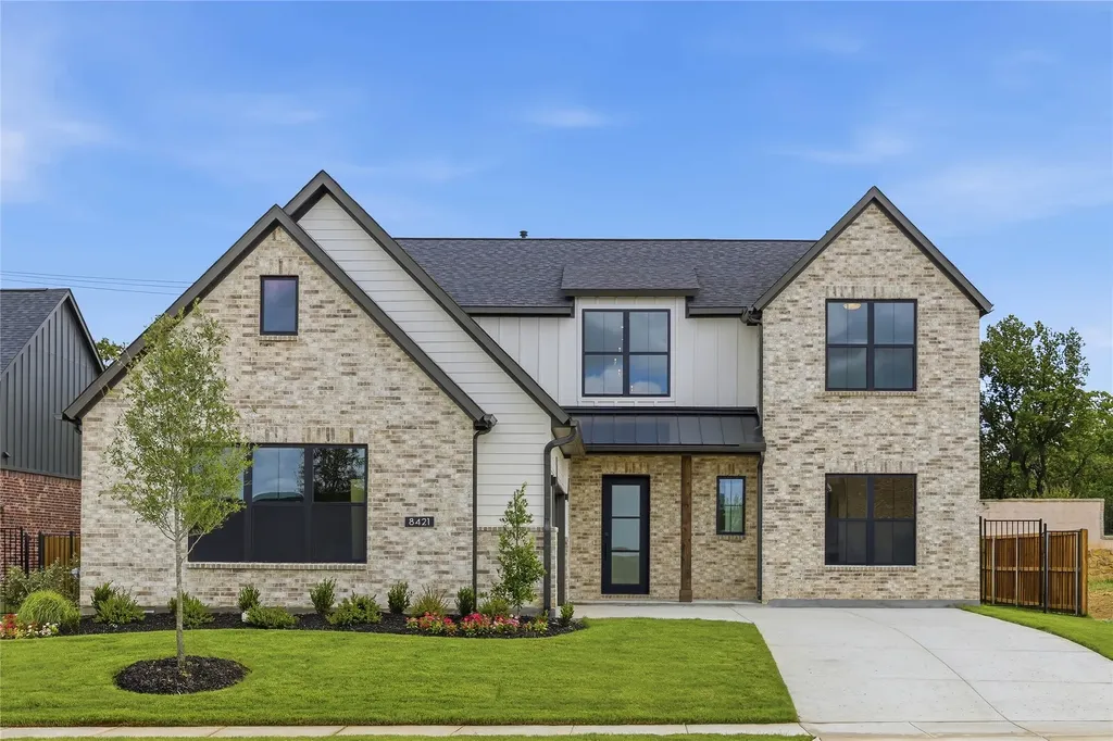 North Richland Hills TX, 8421 Witt Street