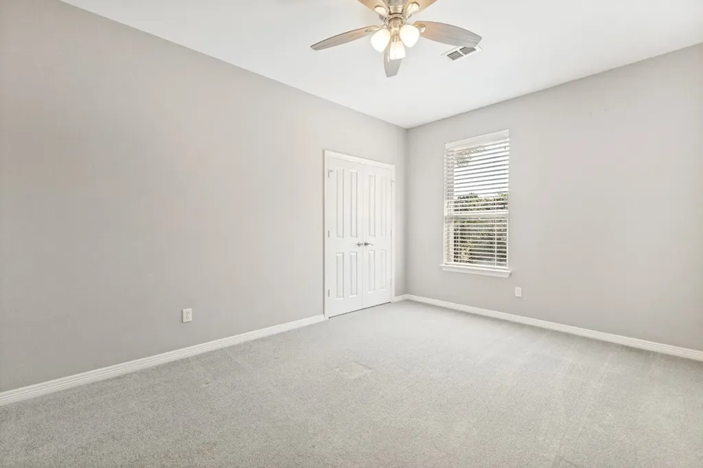 225 Pear Tree Lane Collinsville TX 76233