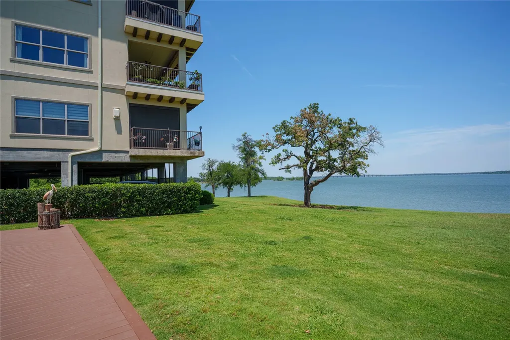 500 Waters Edge Drive Lake Dallas TX 75065