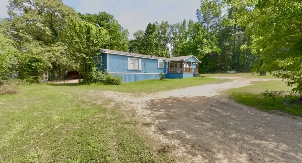 8261 County Road 381 Tyler TX 75708