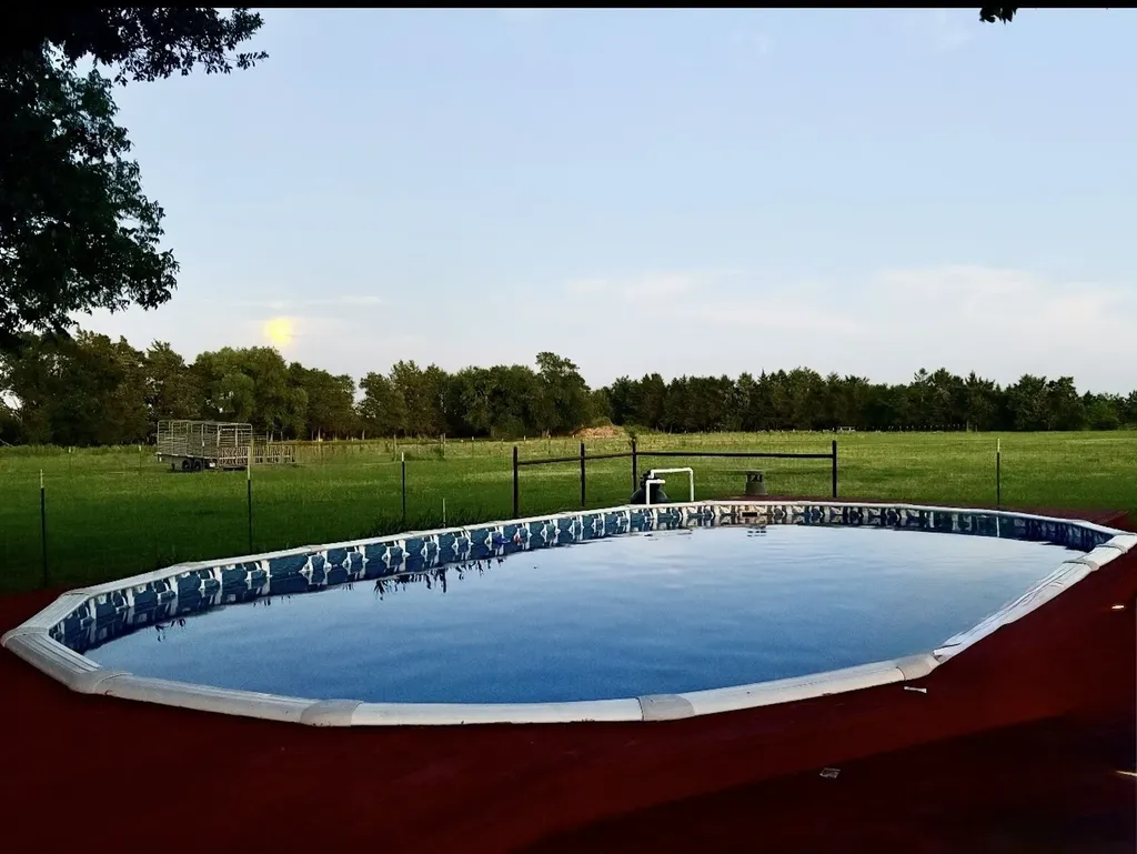 1551 County Road 3327 Greenville TX 75402