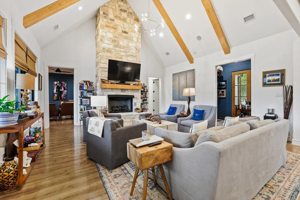 104 Beavers Bend Drive Gunter TX 75058