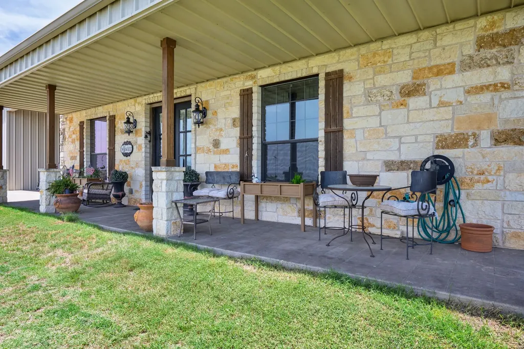 12102 Cedar Rock Parkway Crawford TX 76638