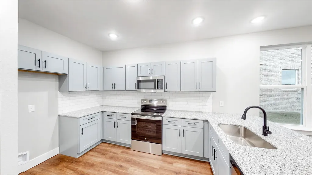 3717 Bonnie Brae Street Denton TX 76226