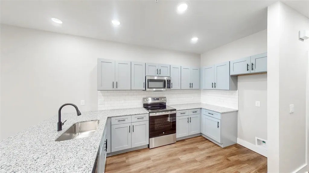 3713 Bonnie Brae Street Denton TX 76226