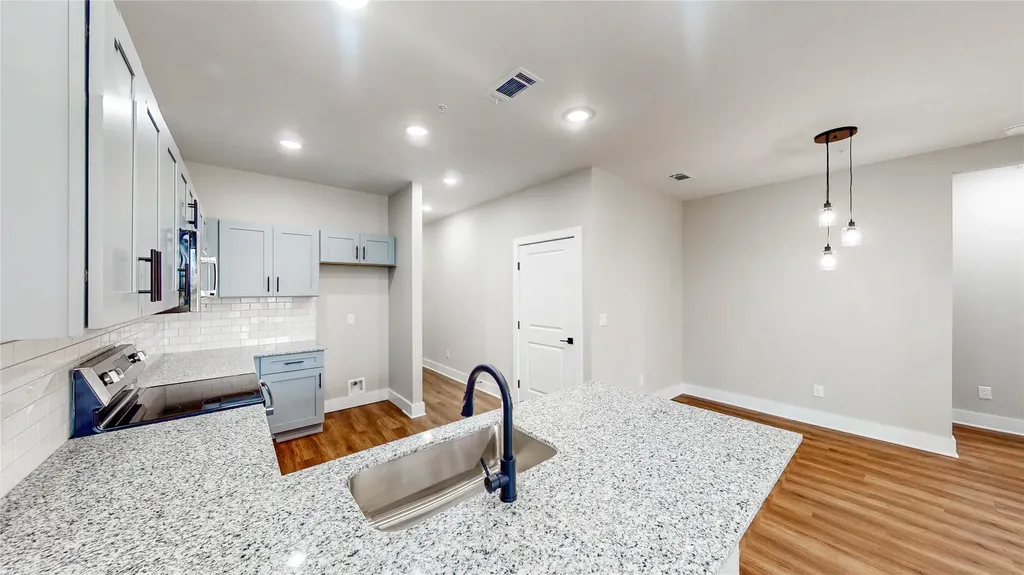 3713 Bonnie Brae Street Denton TX 76226