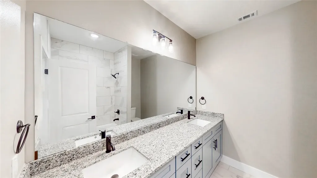 3713 Bonnie Brae Street Denton TX 76226