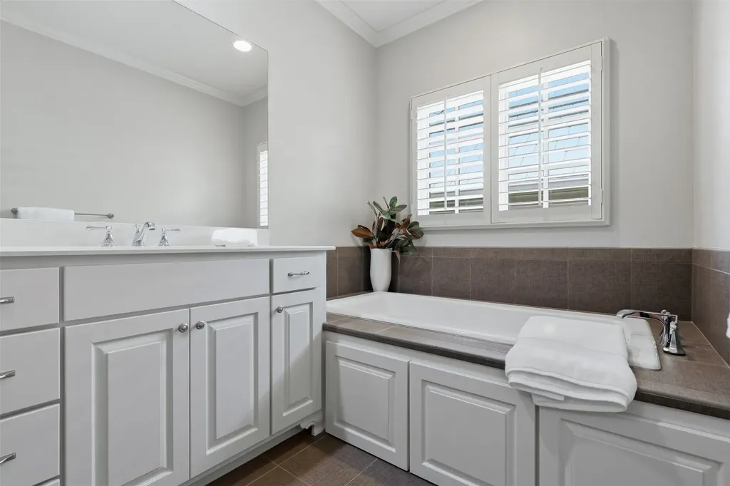4705 Dexter Avenue Fort Worth TX 76107