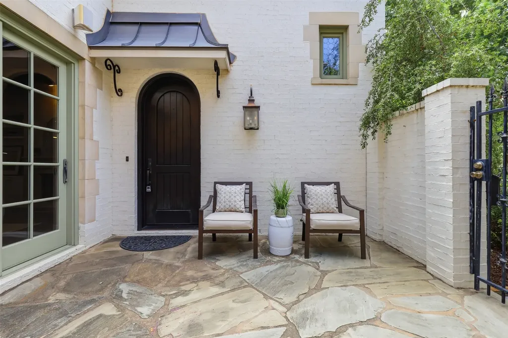 4705 Dexter Avenue Fort Worth TX 76107