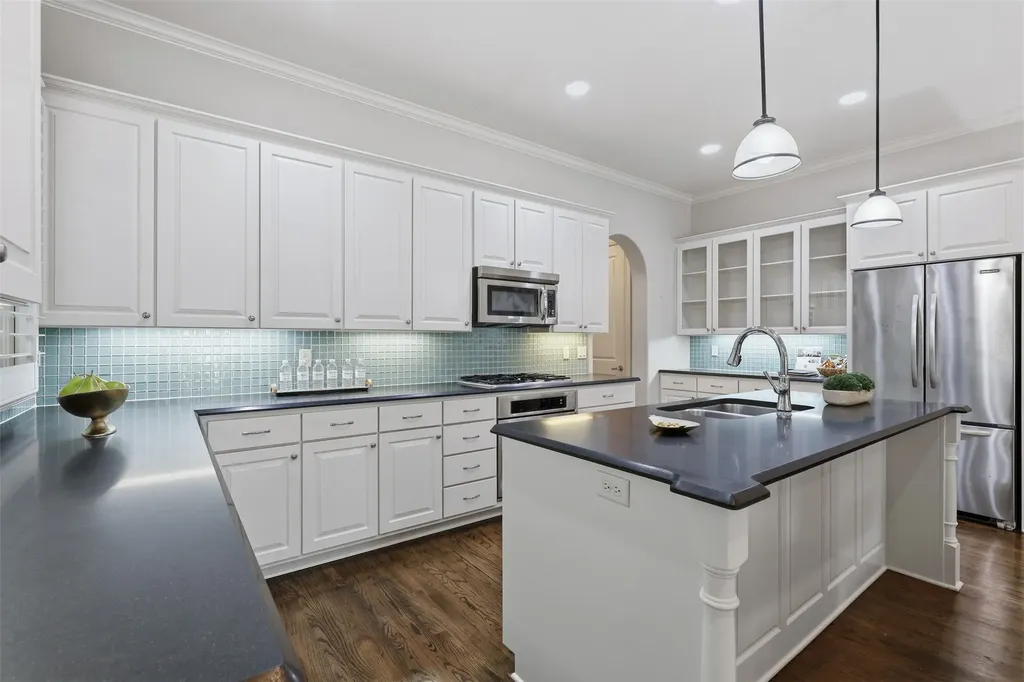 4705 Dexter Avenue Fort Worth TX 76107