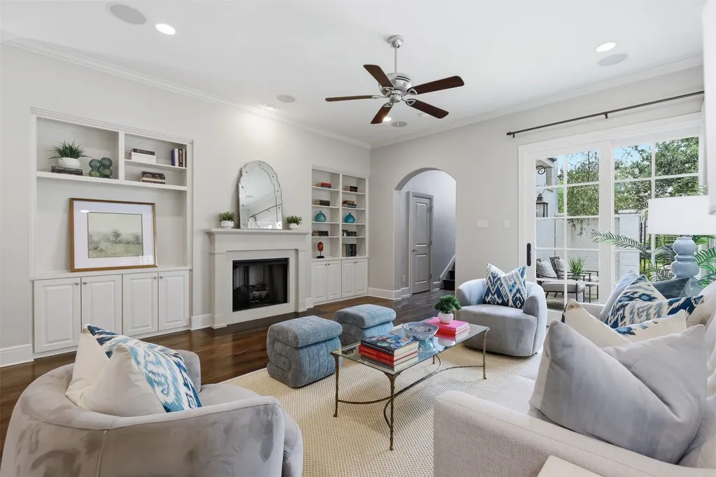 4705 Dexter Avenue Fort Worth TX 76107