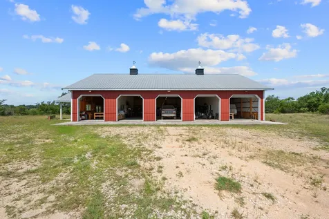 520 Holder Lane Dripping Springs TX 78620