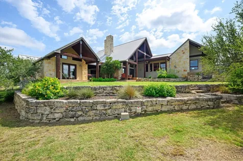520 Holder Lane Dripping Springs TX 78620