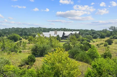 520 Holder Lane Dripping Springs TX 78620